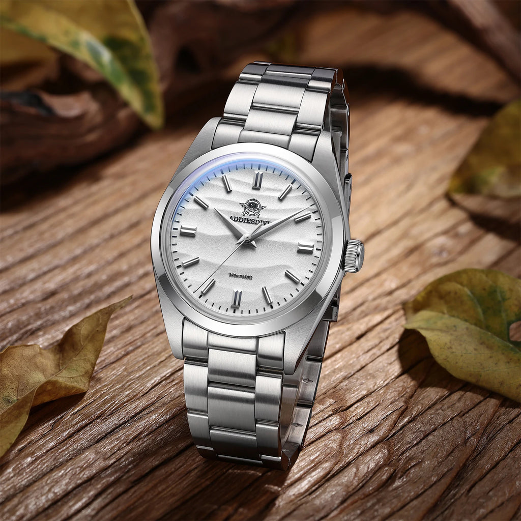 ADDIESDIVE AD2030: Compact 36mm Quartz Watch